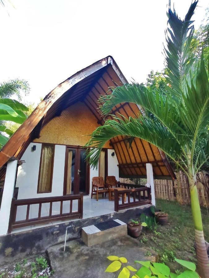 Follow The Rabbit Bungalow Gili Islands Exterior photo