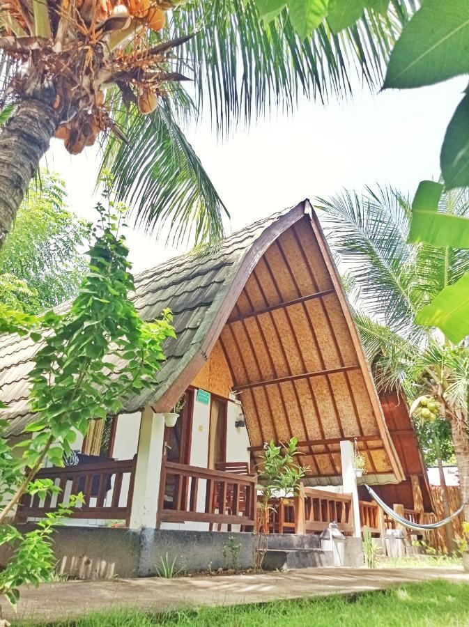 Follow The Rabbit Bungalow Gili Islands Exterior photo