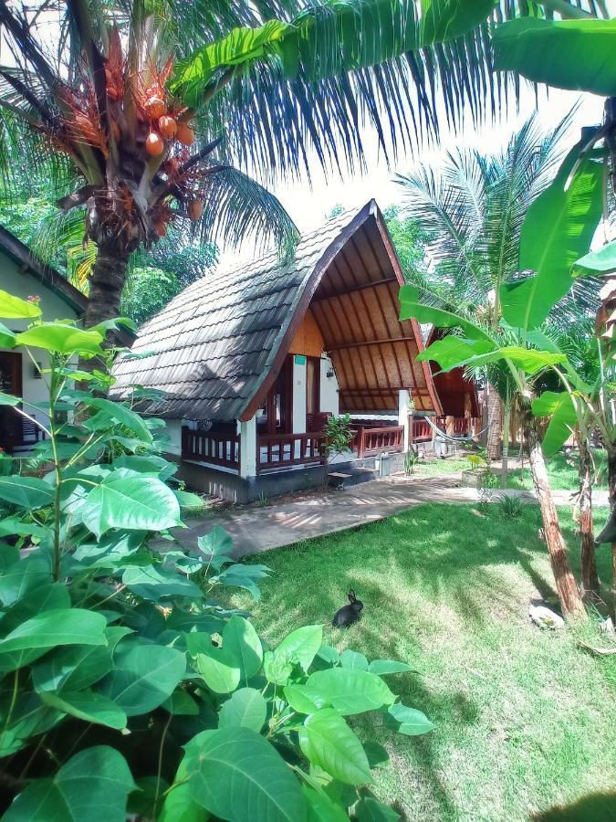 Follow The Rabbit Bungalow Gili Islands Exterior photo