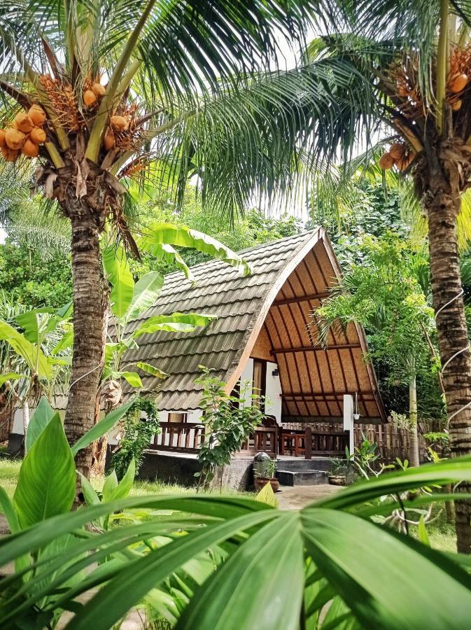 Follow The Rabbit Bungalow Gili Islands Exterior photo